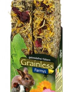 Die köstlich gebackenen Grainless Farmys sind der ideale Snack für gesundheitsbewusste Tierliebhaber, da sie vollkommen frei von Getreide und zuckerreichen Zutaten sind. Diese hochwertigen Snacks bestehen aus einer sorgfältigen Auswahl an natürlichen Zutaten wie Erbsenmehl, Graspflanzensaat und Brennnessel, die für eine ausgewogene Ernährung sorgen. Die Fütterungsempfehlung lautet: einfach als schmackhaften Snack anbieten. Mit einer Zusammensetzung aus wertvollen Pflanzenstoffen wie Hanfsaat, Leinsaat und Löwenzahn bieten diese Grainless Farmys nicht nur einen hervorragenden Geschmack, sondern auch wichtige Nährstoffe. Erhältlich in einer praktischen 140 g Packung sind sie die perfekte Wahl für alle, die ihren Tieren gesunde und leckere Snacks bieten möchten.