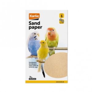 Sandpapier ist eine praktische und kostengünstige Alternative zu herkömmlichem Vogelsand für Ihren Käfig. Mit den Maßen von ca. 24 x 41 cm lässt sich das Sandpapier einfach auf den Käfigboden legen und sorgt für eine hygienische Umgebung, die regelmäßig ausgewechselt werden kann. Im Set sind 7 Stück enthalten, sodass Sie stets eine frische Unterlage zur Hand haben. Beachten Sie jedoch, dass der Verein der Wellensittich-Freunde Deutschland e.V. diesem Produkt skeptisch gegenübersteht. Informieren Sie sich vor dem Kauf auf www.vwfd.de, um eventuell bessere Produktalternativen zu finden. Wählen Sie hochwertige Produkte für das Wohlbefinden Ihrer Vögel!