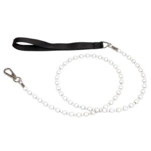 Entdecken Sie die Fabuleash LumiBead – die perfekte Kombination aus Stil und Sicherheit für Sie und Ihren Hund. Diese modischen, reflektierenden Perlen sorgen nicht nur tagsüber für Aufsehen, sondern bieten auch in der Nacht optimalen Schutz. Die robuste Leine mit einem hochwertigen Edelstahlkern hat eine beeindruckende Zugkraft von über 100 Pfund, sodass Sie sich auf maximale Sicherheit verlassen können. In elegantem Weiß und einer praktischen Länge von ca. 122 cm ist diese Leine ideal für alle Hundebesitzer, die Wert auf Qualität und Design legen. Machen Sie Ihre Spaziergänge sicherer und stilvoller mit der Fabuleash LumiBead!