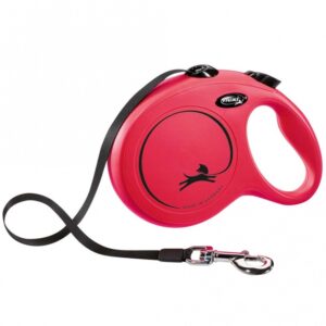 Dieser vielseitige und hochwertige Hundeleinen-Set ist ideal für Hundebesitzer, die Wert auf Flexibilität und Sicherheit legen. Mit einer Gurtlänge von 8 Metern bietet die Leine ausreichend Bewegungsfreiheit für Hunde bis zu 50 kg Körpergewicht. Sie ist in einem auffälligen Rot erhältlich und kann problemlos mit der flexi Multi Box und dem LED Lighting System erweitert werden. Diese Erweiterungsmöglichkeiten sorgen für zusätzliche Sicherheit und Sichtbarkeit, besonders in der Dämmerung oder bei Nacht. Entscheiden Sie sich für diese langlebige und praktische Hundeleine, die sowohl für Spaziergänge im Park als auch für Abenteuer in der Natur geeignet ist!