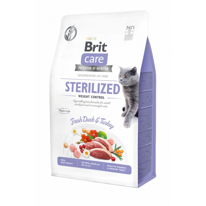 Unser hochwertiges Alleinfuttermittel für erwachsene Katzen ist speziell für übergewichtige und sterilisierte Katzen ab 12 Monaten entwickelt. Diese Super Premium Trockennahrung unterstützt die Gewichtskontrolle und fördert einen gesunden Harntrakt. Die hypoallergene und getreidefreie Rezeptur ist reich an frischem Entenfleisch und enthält wertvolle Omega-Fettsäuren, die das Wohlbefinden Ihrer Katze steigern. Mit einem reduzierten Energiegehalt ist dieses Futter ideal für Katzen, die ihr Gewicht regulieren möchten. Dank des hohen Anteils an polyungesättigten Fettsäuren trägt frisches Entenfleisch zur Gesundheit des Herz-Kreislauf-Systems bei, während lösliche und unlösliche Ballaststoffe eine gesunde Verdauung unterstützen. Zusätzlich sorgt Sanddorn für gesunde Harnwege, während Probiotika und Präbiotika die Darmflora stärken und das Immunsystem Ihrer Katze unterstützen. Unsere Rezeptur enthält keine Farbstoffe, Konservierungsstoffe, GMO oder Soja, sodass Sie sicher sein können, Ihrer Katze nur das Beste zu bieten. Wählen Sie unser getreidefreies Katzenfutter für eine gesunde und glückliche Katze!