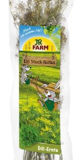 Entdecken Sie unser hochwertiges Einzelfuttermittel für alle Nager und Zwergkaninchen, das ein natürliches Futtererlebnis wie in freier Natur bietet. Die gesunde Dillpflanze in ihrer ursprünglichsten Form sorgt für eine aromatische und schmackhafte Abwechslung, die Ihr Haustier lieben wird. Dieses natürliche Futter ist nicht nur nahrhaft, sondern auch eine ideale Ergänzung zur täglichen Ernährung Ihrer Nager. Die Fütterungsempfehlung lautet: Je nach Größe des Tieres täglich einen bis mehrere Fruchtstände in das Nagerheim legen. Mit 80 g erhalten Sie eine praktische Verpackung, die für frische Futterqualität sorgt. Gönnen Sie Ihrem kleinen Freund die beste Ernährung und fördern Sie sein Wohlbefinden mit unserem erstklassigen Dillfutter!