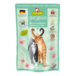 **Verbesserte Produktbeschreibung für GranataPet DeliCatessen Wild & Thunfisch** Entdecken Sie die Vorteile von GranataPet DeliCatessen Wild & Thunfisch, einem hochwertigen Alleinfuttermittel für ausgewachsene Katzen. Dieses besondere Futter enthält natürliche Granatapfelkerne, die reich an Polyphenolen sind und zur Stärkung des Immunsystems Ihrer Katze beitragen können. Die Kombination aus Wildfleisch, Thunfisch und Hühnerfleisch (72 %) sorgt für eine proteinreiche Ernährung, die Ihre Katze lieben wird. Hergestellt in Deutschland, enthält unser Futter keine künstlichen Konservierungsstoffe, kein Getreide, kein Gluten und keine Gentechnik. Es ist ideal für Katzen mit speziellen Ernährungsbedürfnissen, da es auch ohne Zucker und ungesunde Zusatzstoffe auskommt. Die enthaltenen Zutaten wie Taurin und Grünlippmuschel unterstützen zusätzlich die Gesundheit Ihrer Katze, fördern die Gelenke und bieten eine ausgewogene Nährstoffversorgung. Füttern Sie Ihre Katze mit GranataPet DeliCatessen, um ihr ein gesundes und glückliches Leben zu ermöglichen. Ideal für aktive Katzen sowie für sterilisiert Katzen. Wählen Sie das beste Futter für Ihre geliebte Katze und genießen Sie die Vorteile einer hochwertigen Ernährung! **Keywords:** GranataPet, Katzenfutter, DeliCatessen, Wild, Thunfisch, gesundes Futter, Alleinfuttermittel, Granatapfelkerne, immunstärkend, ohne Getreide, ohne Gluten, hochwertig.