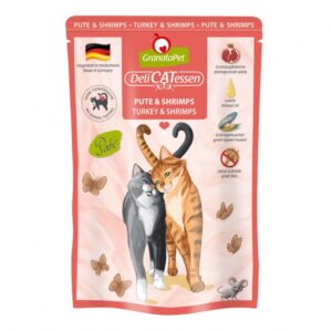 GranataPet DeliCatessen für Katzen bietet eine außergewöhnliche Kombination aus hochwertigen Zutaten, die speziell für die Gesundheit Ihrer Katze entwickelt wurden. Die enthaltenen Granatapfelkerne sind reich an natürlichen Polyphenolen, die als Antioxidantien wirken und das Immunsystem Ihrer Katze stärken können. Hergestellt in Deutschland, enthält dieses Alleinfuttermittel keine Getreide, Gluten oder künstliche Konservierungsstoffe, wodurch es ideal für empfindliche Katzen ist. Mit 72 % Putenfleisch und Shrimps, angereichert mit Taurin und Leinöl, sorgt es für eine ausgewogene Ernährung und unterstützt die Vitalität Ihrer Katze. Vertrauen Sie auf GranataPet für eine gesunde und schmackhafte Mahlzeit für Ihre geliebte Katze!