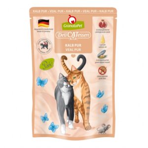 **Warum ist GranataPet DeliCatessen für Katzen so besonders?** GranataPet DeliCatessen bietet eine hochwertige Ernährung für Ihre Katze, die reich an natürlichen Granatapfelkernen ist. Diese enthalten viele Polyphenole (Ellagsäure), die als Antioxidantien wirken und freie Radikale abfangen. Dies fördert den Zellschutz und stärkt das Immunsystem Ihrer Katze. Hergestellt in Deutschland, enthält unser Futter hochwertige Zutaten wie Kalbfleisch (72 %), Taurin, Leinöl und Grünlippmuschel, die natürliche Quellen von Chondroitin und Glucosamin sind. Unser Futter ist außerdem **getreidefrei** und **glutenfrei**, ohne künstliche Konservierungsstoffe oder Zuckerzusatz – ideal für eine gesunde Ernährung. Wählen Sie GranataPet DeliCatessen für eine gesunde, ausgewogene Ernährung Ihrer Katze, die auf ihre speziellen Bedürfnisse abgestimmt ist.