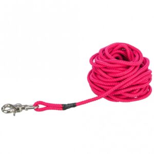 Entdecken Sie unser hochwertiges, gewebtes Segeltau in leuchtendem Fuchsia, das nicht nur stilvoll aussieht, sondern auch äußerst funktional ist. Mit einem Durchmesser von ca. 6 mm und einer praktischen Länge von ca. 15 m eignet sich dieses Segeltau perfekt für verschiedene Anwendungen, sei es beim Segeln, für Outdoor-Aktivitäten oder als vielseitiges Zubehör im Haushalt. Der schmutzfeste Trigger Snap Hook sorgt für eine sichere Verbindung, während das schwimmende Design dafür sorgt, dass es auch auf dem Wasser nicht verloren geht. Entscheiden Sie sich für unser Segeltau und profitieren Sie von hoher Qualität zu einem günstigen Preis – ideal für alle, die Wert auf Zuverlässigkeit und Funktionalität legen!