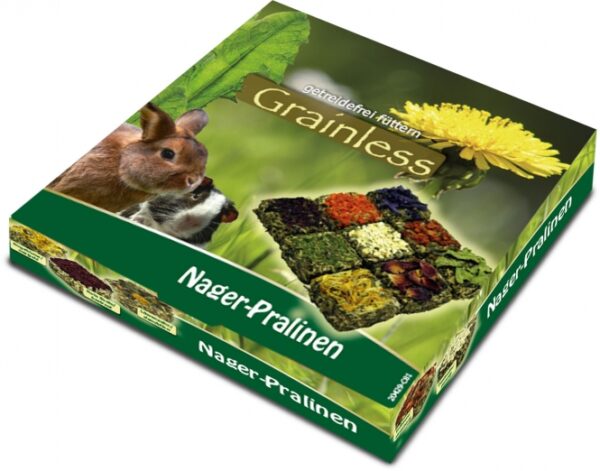 Überrasche dein Tier mit den JR GrainlessNager-Pralinen – dem perfekten, getreidefreien Snack für Nager und Zwergkaninchen. Diese hochwertigen Pralinen enthalten keinen Zucker oder Honig und sind eine gesunde Ergänzung zur Ernährung deines Haustiers. Jede der neun köstlichen Pralinen ist liebevoll mit aromatischen Zutaten wie Ringelblume, Rose, Malve, Erdbeere, Karotte, Rote Beete, Pastinake, Spinat oder Löwenzahn verziert. Die sorgfältig ausgewählten Inhaltsstoffe, darunter Erbsen, Graspflanzensaat und Brennnessel, liefern wertvolle Nährstoffe und sorgen für ein unvergessliches Geschmackserlebnis. Mit einem hohen Proteinanteil von 19,1% und einer Fütterungsempfehlung als Snack, sind diese Pralinen nicht nur lecker, sondern auch gesund für dein Tier. Verwöhne deinen kleinen Freund mit diesen natürlichen Leckereien und sorge für Freude und Wohlbefinden!