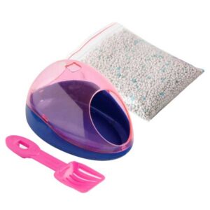 Die Nagertoilette Litta ist die ideale Lösung für alle Nagerbesitzer, die Wert auf Sauberkeit und Hygiene im Nagerkäfig legen. Diese hochwertige Nagertoilette wird inklusive Streu und praktischem Streulöffel geliefert, sodass Sie sofort mit der Nutzung beginnen können. Mit den kompakten Abmessungen von ca. 15 x 10 x 8,5 cm (LxBxH) passt sie perfekt in jeden Käfig und sorgt dafür, dass Ihr Haustier einen komfortablen Platz für seine Bedürfnisse hat. Halten Sie Ihren Nagerkäfig sauber und frisch – mit der Litta Nagertoilette, die sowohl funktional als auch günstig ist!
