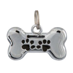Dieser stilvolle Adressanhänger für Hunde ist aus hochwertigem Metall gefertigt und bietet eine praktische Möglichkeit, die Kontaktdaten Ihres Vierbeiners sicher aufzubewahren. Mit seiner einzigartigen Knochenform und den bunten Pfotenabdrücken auf der Vorderseite ist er nicht nur funktional, sondern auch ein elegantes Accessoire für Ihren Hund. Auf der Rückseite kann der Adressanhänger ganz einfach mit einem Kugelschreiber oder Permanentmarker beschriftet werden. Die kompakten Maße von ca. 35 x 20 mm machen ihn ideal für jedes Halsband. Erhältlich in verschiedenen Farben wie Rot, Pink und Schwarz, wobei die genaue Farbwahl je nach Lagerbestand erfolgt. Dieser praktische und stilvolle Adressanhänger ist ein unverzichtbares Must-Have für jeden Hundebesitzer, der Wert auf Qualität und Design legt.