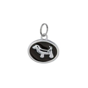Dieser stilvolle Adressanhänger aus hochwertigem Metall ist das perfekte Accessoire für Ihren geliebten Vierbeiner. Mit einem praktischen und ovalen Design, das auf der Rückseite mit einem Kugelschreiber oder Permanentmarker beschreibbar ist, können Sie die Kontaktdaten Ihres Haustiers einfach festhalten. Der bunte Hintergrund und das niedliche Hundemotiv machen diesen Adressanhänger nicht nur funktional, sondern auch zu einem modischen Highlight. Mit einer Größe von ca. 30 x 22 mm passt er ideal an jedes Halsband. Bitte beachten Sie, dass die Farben Rot, Pink und Schwarz je nach Lagerbestand zufällig ausgewählt werden. Machen Sie Ihren Hund zur stilvollen Erscheinung mit diesem eleganten und praktischen Adressanhänger!