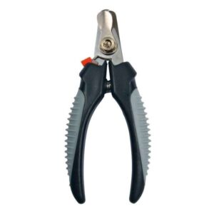 Diese hochwertige Krallenschere mit einer Größe von ca. 12 cm ist ideal für die Pflege von kleinen Hunden, Katzen, Kleintieren und Vögeln. Sie zeichnet sich durch ihre sichere Handhabung aus und verfügt über einen praktischen Sicherheitsverschluss sowie eine verstellbare Begrenzung, die ein zu starkes Kürzen der Krallen verhindert. Hergestellt aus robustem Metall und ausgestattet mit rutschfesten Kunststoffgriffen, sorgt diese Krallenschere für eine komfortable und präzise Anwendung. Entdecken Sie die Vorteile dieser Krallenschere – ein unverzichtbares Werkzeug für die Tierpflege, das Sicherheit und hohe Qualität vereint.