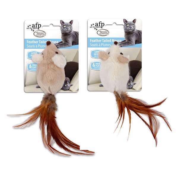Diese niedliche Spielzeugmaus ist das ideale Katzenspielzeug für Ihren Stubentiger und sorgt dafür, dass Ihr Haustier stundenlang beschäftigt ist. Mit ihrem flauschigen Pelz, den weichen Federn und dem verlockenden Katzenminze-Duft wird selbst der ungestümste Kater zum verspielten Schmuser. Die Maus hat eine Länge von ca. 22 cm und eine Breite von ca. 5,5 cm, perfekt für kleine Pfoten. Bitte beachten Sie, dass die Farbauswahl vom Lagerbestand abhängt. Investieren Sie in dieses hochwertige und günstige Katzenspielzeug, um die Spielzeit Ihres Lieblings zu bereichern und für viel Freude zu sorgen!