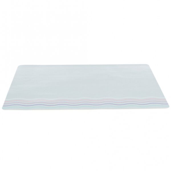Dieser rutschfeste Kunststoffuntersetzer in elegantem Grau ist die perfekte Lösung für Ihr Zuhause. Mit den kompakten Maßen von ca. 44 × 28 cm bietet er ausreichend Platz für Tassen, Gläser und andere Gegenstände, während er gleichzeitig Ihre Oberflächen schützt. Dank seiner hohen Qualität und Langlebigkeit ist dieser Untersetzer nicht nur praktisch, sondern auch ein stilvolles Accessoire für jede Küche oder jeden Esstisch. Investieren Sie in diesen günstigen, aber hochwertigen Untersetzer und genießen Sie rutschfeste Sicherheit bei jedem Getränk!