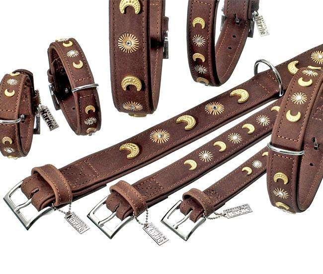 Das BUFFALO DECO Halsband ist die perfekte Wahl für anspruchsvolle Hundehalter, die Wert auf Qualität und Stil legen. Hergestellt aus superweichem Büffelleder, bietet dieses Halsband nicht nur einen hohen Tragekomfort, sondern ist auch wasserabweisend und strapazierfähig. Jedes Halsband wird in Deutschland in Handarbeit gefertigt und zeichnet sich durch beste Verarbeitung sowie handvernähte Details aus. Die reißfesten Materialien garantieren eine lange Lebensdauer, während die verchromten Beschläge für zusätzliche Robustheit sorgen. Entdecken Sie die edle Buffalo-Reihe mit hochwertigen Lederleinen und Halsbändern, die sowohl funktional als auch elegant sind – ideal für jeden Hund.