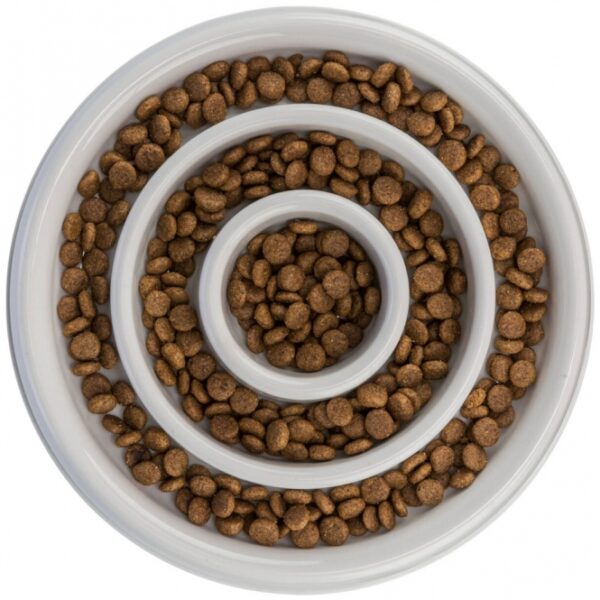 Dieser innovative Fressnapf ist die ideale Lösung für Haustierbesitzer, die das Schlingen ihres Tieres effektiv verhindern möchten. Er ist für alle Futtersorten geeignet und sorgt durch den rutschfesten Gummiring für einen stabilen Halt während der Mahlzeiten. Zudem erfüllt der Napf die tierschutzkonformen Anforderungen nach § 18 (AT) und ist spülmaschinengeeignet, was die Reinigung zum Kinderspiel macht. Mit einem Volumen von ca. 0,45 l und einem Durchmesser von 23 cm bietet er ausreichend Platz für Ihr Haustier. Der elegante graue Farbton fügt sich harmonisch in jede Wohnumgebung ein. Investieren Sie in diesen praktischen und hochwertigen Fressnapf für ein besseres Futtererlebnis Ihres geliebten Vierbeiners!