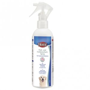 Dieser hochwertige Repellent für Hunde ab 8 Wochen bietet einen effektiven Schutz gegen Flöhe, Zecken und Fliegen. Mit seinen natürlichen Wirkstoffen wie Geraniol, Lavendel und Icaridin sorgt es für eine zuverlässige Abwehr von Schädlingen und ist einfach direkt am Tier anzuwenden. Der praktische Inhalt von 250 ml reicht für mehrere Anwendungen und bietet somit ein ausgezeichnetes Preis-Leistungs-Verhältnis. Dieses in Deutschland, Österreich und Frankreich registrierte Biozid-Produkt garantiert hohe Qualität und Sicherheit. Verwenden Sie es vorsichtig und lesen Sie vor der Anwendung stets das Etikett sowie die Produktinformationen, um die besten Ergebnisse für Ihr Haustier zu erzielen.