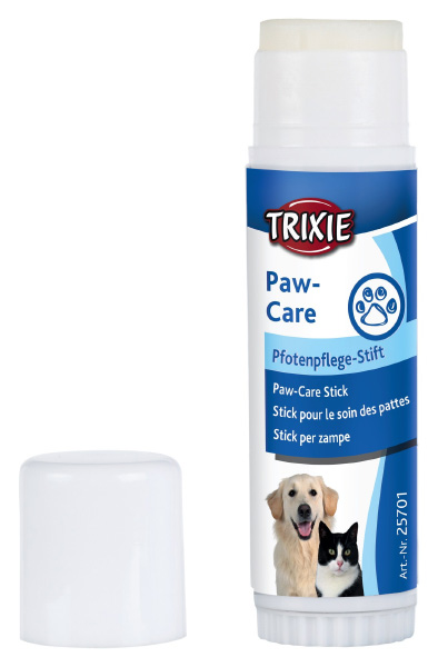 Dieser hochwertige Pfotenbalsam für Hunde und Katzen ist mit wertvollen, natürlichen Ölen angereichert und bietet optimalen Schutz für die Pfoten und Ballen Ihres Haustiers. Er erhält die Hautgeschmeidigkeit und wirkt vorbeugend gegen Verhärtungen, übermäßige Verhornung sowie rissige Haut- und Pfotenbeschaffenheit. Mit einem Inhalt von 17 g ist dieser Pfotenbalsam ideal für die tägliche Pflege und sorgt dafür, dass die Pfoten Ihres Vierbeiners gesund und geschmeidig bleiben. Vertrauen Sie auf unsere hohe Qualität, um die empfindlichen Pfoten Ihres Haustiers effektiv zu schützen!