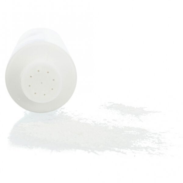 Entdecken Sie unser hochwertiges Puder für Hunde, Katzen und andere Kleintiere – die ideale Alternative zum herkömmlichen Nassbad. Dieses praktische Puder desodoriert und reinigt das Fell sanft, wodurch es perfekt für den Einsatz unterwegs und auf Reisen geeignet ist. Auch Jungtiere ab 12 Wochen können von dieser sanften Pflege profitieren. Der Inhalt von 200 g sorgt dafür, dass Ihr Liebling stets frisch und sauber bleibt. Verwöhnen Sie Ihre Haustiere mit diesem effektiven Pflegeprodukt, das nicht nur die Fellpflege erleichtert, sondern auch für eine angenehme Duftnote sorgt. Vertrauen Sie auf unsere hohe Qualität und machen Sie die Fellpflege zu einem Kinderspiel!