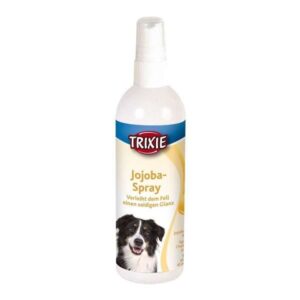 Verleihen Sie dem Fell Ihres Hundes einen atemberaubenden seidigen Glanz, Fülle und Geschmeidigkeit mit unserem hochwertigen Pflegeprodukt, das echtes, natürliches Jojoba-Öl enthält. Dieses spezielle Spray ist für alle Haartypen geeignet und sorgt dafür, dass das Kämmen zum Kinderspiel wird, was es besonders ideal für langhaarige Hunde macht. Die leichte Formel pflegt das Fell intensiv und lässt es gesund und glänzend aussehen. Mit Inhaltsstoffen wie Ethanol, Wasser, Duftstoffen und Jojoba-Öl bietet dieses Produkt nicht nur hohe Qualität, sondern ist auch günstig in der Anwendung. Genießen Sie die Vorteile einer mühelosen Fellpflege mit unserem 175 ml Spray für seidiges Hundepflege.