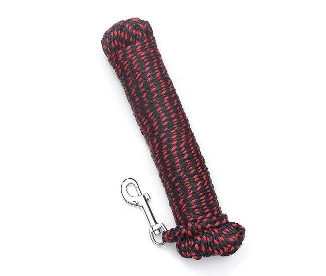 Dieser strapazierfähige und elegante Stoff mit verchromten Beschlägen ist die perfekte Wahl für alle, die Wert auf hohe Qualität und ansprechendes Design legen. Das handweiche, robuste Material in den Farben Schwarz und Rot sorgt nicht nur für eine ansprechende Optik, sondern auch für eine lange Lebensdauer. Mit einer Breite von 8 mm und einer Länge von 20 m ist dieser Stoff vielseitig einsetzbar – ideal für kreative DIY-Projekte oder zum Nähen von individuellen Accessoires. Entdecken Sie jetzt die Vorteile dieses hochwertigen und günstigen Stoffes, der in jedem Zuhause einen Platz findet!