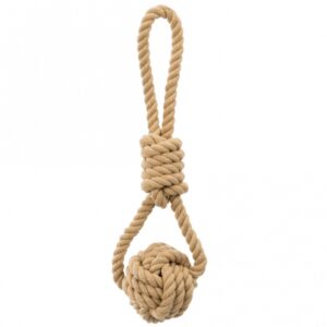 Entdecken Sie unser hochwertiges Spielzeug aus Baumwolle und Polyester, das nicht nur Spaß garantiert, sondern auch umweltfreundlich ist. Mit einem Balldurchmesser von ca. 7 cm und einer Länge von ca. 20 cm ist es perfekt für Hunde jeden Alters. Jedes Produkt dieser Serie unterstützt TRIXIE Meeresschutzprojekte und leistet somit einen wertvollen Beitrag zum Natur- und Artenschutz. Gönnen Sie Ihrem Haustier ein langlebiges und sicheres Spielzeug, das sowohl hohe Qualität als auch Nachhaltigkeit vereint.