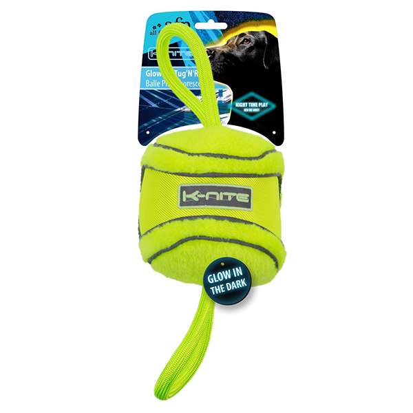 Entdecken Sie unser neongelbes Hundespielzeug mit fluoreszierenden Nähten und Logo, das speziell für nächtliche Abenteuer mit Ihrem treuen Vierbeiner entwickelt wurde! Mit einer Länge von 33 cm, einer Breite von 13 cm und einer Höhe von 13 cm bietet dieses Spielzeug die perfekte Größe für Hunde aller Rassen. Es sorgt nicht nur für stundenlangen Spielspaß, sondern ist auch ideal für das Spielen im Dunkeln. Hergestellt aus hochwertigen Materialien, ist dieses Spielzeug langlebig und sicher für Ihren Hund. Gönnen Sie Ihrem Haustier das beste Spielzeug für unvergessliche gemeinsame Momente!