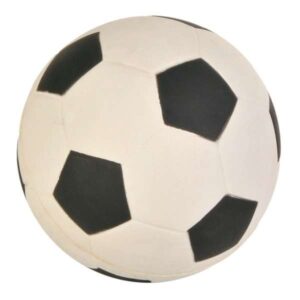Dieser hochwertige Spielball für Hunde besteht aus strapazierfähigem Moosgummi, das besonders zahnschonend ist und den Zähnen Ihres Hundes nachgibt. Er ist ideal für aktive Spiele im und am Wasser, da er schwimmfähig ist und somit für unendlichen Spaß sorgt. Mit einem Durchmesser von ca. 7 cm ist der Ball perfekt für Hunde aller Größen geeignet. Erhältlich in verschiedenen Farben, sorgt dieser Spielball für Abwechslung und Freude beim Spielen. Bitte beachten Sie, dass die Farb- und Musterwahl aufgrund des Lagerbestands nicht möglich ist. Investieren Sie in diesen langlebigen und günstigen Hundespielball, um die Spielzeit Ihres pelzigen Freundes zu bereichern!