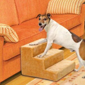 Die Hundetreppe EASY STEP ist die ideale Lösung, um das Leben Ihres Hundes erheblich zu erleichtern. Sie ist besonders praktisch für junge und ältere Hunde sowie für Tiere mit Rücken- oder Gelenkproblemen, da sie es Ihrem vierbeinigen Freund ermöglicht, sicher und bequem zu Ihnen zu gelangen. Die elegante Farbe Beige fügt sich harmonisch in jede Wohnung ein. Der Bezug ist abnehmbar und bei 30° waschbar, was die Pflege der Hundetreppe einfach macht. Mit den kompakten Maßen von ca. 41 x 29,5 x 43 cm (BxHxT) ist die EASY STEP nicht nur funktional, sondern auch platzsparend. Investieren Sie in die hohe Qualität dieser Hundetreppe und sorgen Sie für mehr Lebensqualität für Ihren Hund!