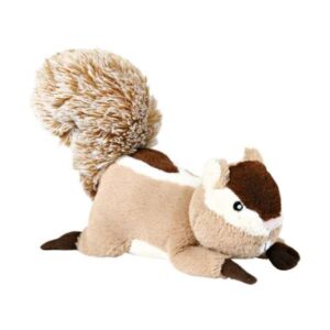 Das süße Eichhörnchen ist ein hochwertiges Plüschspielzeug, das speziell für Hunde entwickelt wurde. Mit einer Größe von ca. 24 x 16 cm (LxH) bietet es die perfekte Größe zum Spielen und Kuscheln. Dieses robuste Spielzeug hebt sich durch seine hohe Qualität von anderen Plüschspielzeugen ab, sodass Ihr Hund stundenlangen Spaß damit haben kann. Ideal für aktives Spielen und sanftes Kauen, ist das Eichhörnchen nicht nur langlebig, sondern auch ein attraktives Accessoire für jeden Hundeliebhaber. Gönnen Sie Ihrem vierbeinigen Freund dieses erstklassige Plüschspielzeug und erleben Sie, wie viel Freude es bringt!