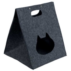Der dekorative und formstabile Kuschelplatz Antonia ist der perfekte Rückzugsort für Ihre Haustiere, ideal zum Entspannen und Schlummern. Hergestellt aus hochwertigem, isolierendem und schmutzabweisendem Filz (Polyester), bietet dieser Kuschelplatz nicht nur Komfort, sondern auch Langlebigkeit. Dank der praktischen Druckknöpfe an der Ober- und Seite lässt sich der Kuschelplatz mühelos öffnen und schließen, während der integrierte Griff den Transport erleichtert. Die Reinigung erfolgt einfach per Handwäsche, sodass der Kuschelplatz stets hygienisch bleibt. Mit den Maßen von ca. 40 x 48 x 40 cm und in einem eleganten Grauton ist dieser Kuschelplatz eine stilvolle Ergänzung für jedes Zuhause. Gönnen Sie Ihrem Haustier den besten Platz zum Kuscheln und Entspannen!
