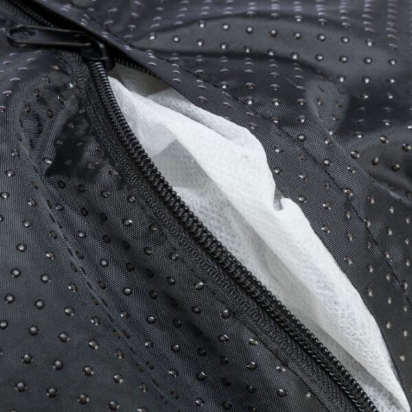 Dieser stilvolle und praktische Webstoff-Sitzsack ist der perfekte Begleiter für Ihr Zuhause. Mit einem hochwertigen Polyester-Bezug und einer bequemen Polyestervlies-Füllung bietet er maximalen Komfort. Das fest integrierte Kissen sorgt für zusätzlichen Halt und Entspannung. Der Bezug ist abnehmbar und bei 40°C waschbar, was die Pflege einfach und unkompliziert macht. Dank des rutschfesten Bodens bleibt der Sitzsack an seinem Platz und eignet sich ideal für jedes Zimmer. In einem modernen gelb/dunkelgrauen Design und den Maßen von ca. 80 x 60 cm passt er perfekt in jeden Wohnraum. Investieren Sie in diesen hochwertigen Sitzsack für gemütliche Stunden!