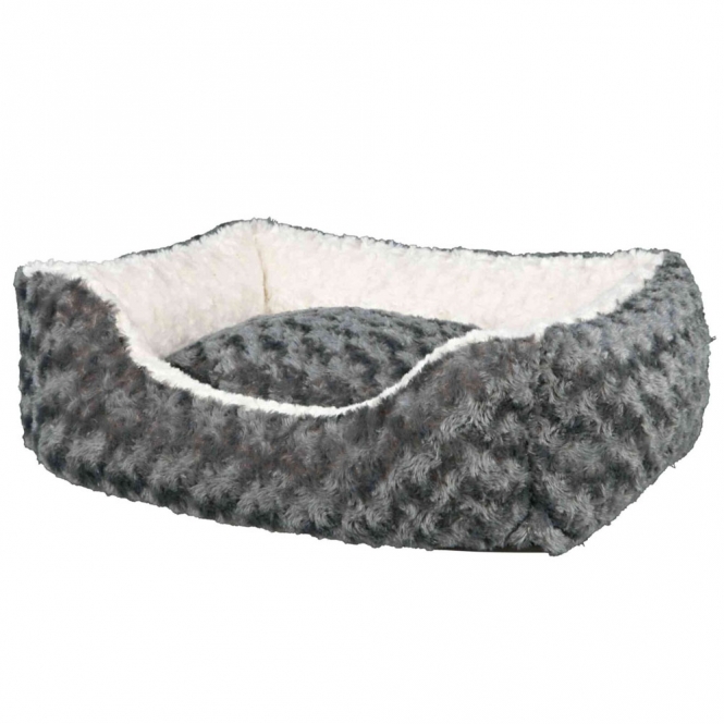 Dieser elegante Struktur-Softplüsch-Kissenbezug mit hochwertigem Polyester-Bezug und weicher Polyestervlies-Füllung sorgt für höchsten Komfort und eine stilvolle Ergänzung in Ihrem Zuhause. Das praktische Wendekissen in ansprechenden Grau- und Creme-Tönen lässt sich mühelos in jede Einrichtung integrieren. Dank der abnehmbaren Bezüge, die bei 30°C waschbar sind, bleibt Ihr Kissen immer frisch und sauber. Der rutschfeste Boden sorgt zudem für Stabilität, während das Inlett einfach von Hand gewaschen werden kann. Mit den kompakten Maßen von ca. 50 x 40 cm ist dieses Kissen ideal für Sofa, Sessel oder Bett und bietet Ihnen eine bequeme Unterstützung, wo immer Sie sie brauchen. Entdecken Sie die perfekte Kombination aus Funktionalität und Stil!