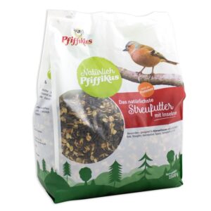 Unser hochwertiger Müsli-Mix ist das ideale Ganzjahresfutter für Wild- und Gartenvögel. Angereichert mit 4 % Insekten bietet dieses schmackhafte Streufutter eine ausgezeichnete Energiequelle, die Ihre gefiederten Freunde das ganze Jahr über begeistert. Besonders geeignet für Weichfutter- und Körnerfresser wie Kleiber, Meisen und Spechte, sorgt dieser Müsli-Mix für eine ausgewogene Ernährung. Die sorgfältig ausgewählten Inhaltsstoffe wie Getreide, Nüsse, Beeren sowie gesunde Öle und Fette garantieren höchste Qualität. Verwöhnen Sie Ihre Vögel mit einem nahrhaften Frühstück, das nicht nur lecker, sondern auch energiefördernd ist!