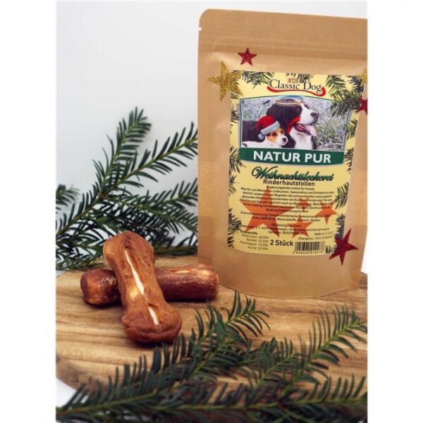 Rinderhautstollen sind der perfekte Belohnungssnack für Hunde, hergestellt aus 100% natürlichem Trockenfleisch. Diese herzhaften und mageren Leckerbissen sind nahrhaft, leicht verdaulich und ideal als Snack für zwischendurch. Sie entsprechen dem ursprünglichen Beutefleisch Ihres Hundes, ähnlich wie Muskelfleisch und Innereien. Das Kauen der Rinderhautstollen unterstützt die Zahnhygiene, massiert das Zahnfleisch und stärkt die Kaumuskeln. Durch ein schonendes Trocknungsverfahren bieten diese Snacks eine hervorragende Alternative zu frischen Fleischteilen vom Metzger, mit einer besseren Lagerfähigkeit und einem angenehmeren Geruch. Rinderhautstollen sind frei von künstlichen Farbstoffen und Konservierungsstoffen, sodass Sie Ihrem Hund nur das Beste bieten. Lagern Sie das Produkt kühl und trocken, um die Frische zu gewährleisten. Ideal als Belohnungssnack zur Ergänzung der gewohnten Hauptnahrung – vergessen Sie nicht, immer ausreichend Wasser bereitzustellen!