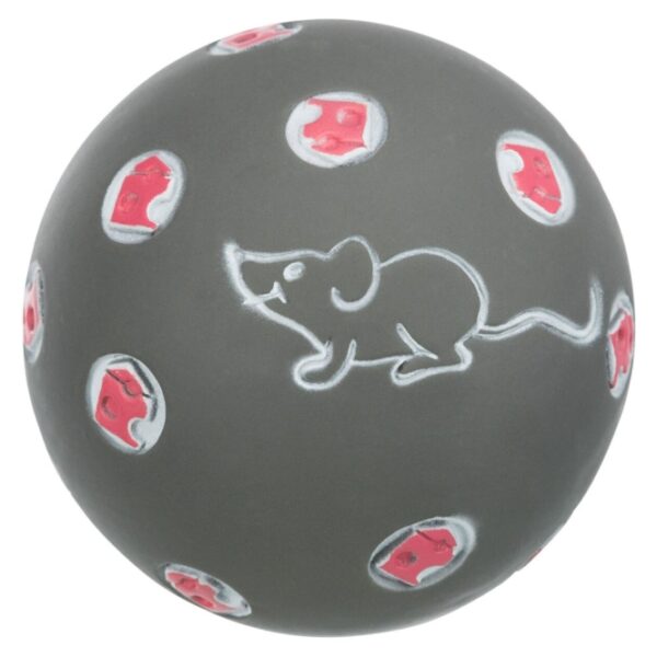 Der Snack Ball für Katzen ist das perfekte Spielzeug für stundenlangen Spaß und fördert die natürliche Neugier Ihrer Katze. Verstecken Sie die Lieblingsleckerbissen Ihrer Katze im Inneren des Balls, und beobachten Sie, wie sie mit Begeisterung versucht, jede Leckerei durch die verstellbare Öffnung zu ergattern. Dieses interaktive Spielzeug weckt den Jagdtrieb Ihrer Katze und sorgt dafür, dass sie aktiv bleibt, bis der letzte Snack herausgefallen ist. Hergestellt aus robustem, leicht zu reinigendem Kunststoff, ist der Snack Ball mit einem Durchmesser von 7 cm ideal für Katzen jeden Alters. Bitte beachten Sie, dass der Snack Ball in verschiedenen Farben erhältlich ist, eine Farbwahl jedoch nicht möglich ist. Machen Sie das Spielvergnügen Ihrer Katze noch spannender mit diesem hochwertigen und günstigen Snack Ball!