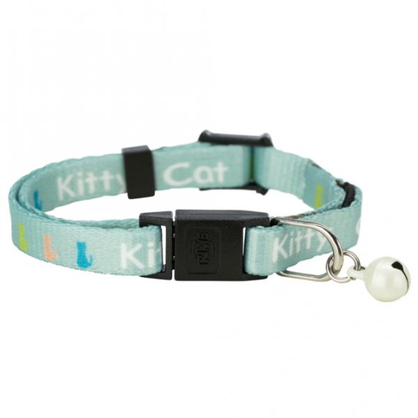 Dieses hochwertige Kätzchenhalsband aus strapazierfähigem Nylon mit einem niedlichen Kitty Cat Motivdruck ist perfekt für Kätzchen und kleine Katzen geeignet. Der praktische Snap & Easy Sicherheitsverschluss sorgt für zusätzliche Sicherheit, während die integrierte Schelle für ein angenehmes Geräusch sorgt, das Ihre Katze nicht stört. Der Gummizug ermöglicht ein einfaches Anziehen und erhöht den Tragekomfort. Das Halsband ist stufenlos verstellbar von ca. 16 bis 21 cm und hat eine Breite von etwa 8 mm. Erhältlich in verschiedenen Farben, wobei die genaue Farbwahl je nach Lagerbestand variiert. Sorgen Sie für einen stilvollen Auftritt Ihrer Katze mit diesem funktionalen und modischen Halsband!
