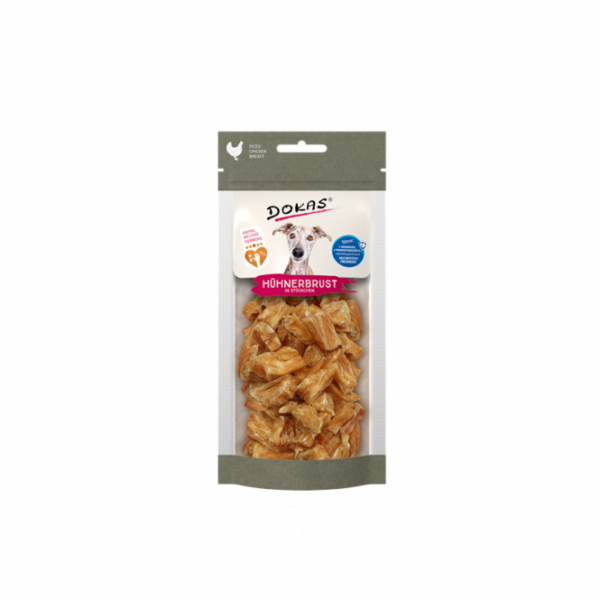 Entdecken Sie unser leckeres und fettarmes Hühnerfilet in praktischen kleinen Stückchen – ideal für unterwegs oder als gesunde Belohnung zwischendurch. Dieses hochwertige Produkt besteht zu 100 % aus Hühnerbrustfilet und erfüllt die strengen Tierschutzstandards des Humane Animal Care Programms. Dies garantiert eine antibiotikafreie Ernährung sowie eine tiergerechte Haltung, die den Tieren ausreichend Platz für Bewegung und Ruhe bietet. Mit einem hohen Anteil von 93 % Hühnerbrustfilet, kombiniert mit pflanzlichen Nebenerzeugnissen und Mineralstoffen, ist dieser Snack nicht nur schmackhaft, sondern auch nahrhaft. Die Analysedaten zeigen einen hohen Rohproteinanteil von 57,0 % und nur 3,4 % Rohfett, was ihn zu einer idealen Wahl für gesundheitsbewusste Tierhalter macht. Reduzieren Sie die tägliche Futtermenge nach Bedarf und sorgen Sie stets für frisches Trinkwasser. Lagern Sie den Snack nach dem Öffnen kühl und trocken, um die Frische zu bewahren. Füttern Sie diesen köstlichen Snack unter Aufsicht und erfreuen Sie Ihr Tier mit einer hochwertigen Belohnung!
