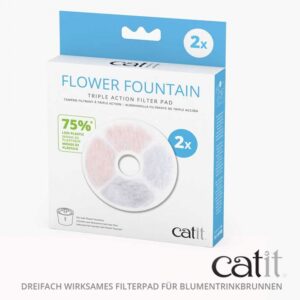 Dieser hochwertige Triple Action Filter für die Catit Flower Trinkbrunnen (Modelle 43742-HAG, 43747-HAG, 43725-HAG) bietet eine effektive Lösung zur Verbesserung der Wasserqualität für Ihre Katze. Mit 75 % weniger Kunststoff im Vergleich zur Original-Filterpatrone ist er umweltfreundlich und nachhaltig. Der Filter nutzt Aktivkohle, um unangenehme Gerüche und Verunreinigungen zu entfernen, während das Ionenaustauscherharz das Leitungswasser weicher macht und somit das Risiko von Harnwegserkrankungen verringert. Zusätzlich filtert das spezielle Netz Haare, Sedimente und Ablagerungen heraus, sodass Ihre Katze stets frisches und sauberes Trinkwasser erhält. Im Lieferumfang sind zwei Filter enthalten, die zur Gesundheit Ihrer Katze beitragen und häufige Gesundheitsprobleme vermeiden helfen. Schützen Sie Ihre Katze mit diesem effektiven und qualitativ hochwertigen Filter!