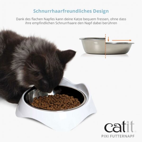 **Schnurrhaarfreundlicher Futternapf für Katzen – Hochwertig und Praktisch** Entdecke den idealen Futternapf für deine Katze, der sowohl für Trocken- als auch Nassfutter geeignet ist. Unser schnurrhaarfreundlicher Futternapf überzeugt mit einem flachen Design, das die empfindlichen Schnurrhaare deiner Katze schont und ein bequemes Fressen ermöglicht. Mit einer Kapazität von 200 ml und einer rutschfesten Halterung sorgt dieser Napf dafür, dass das Futter sicher an Ort und Stelle bleibt. Hergestellt aus hochwertigem, spülmaschinengeeignetem Edelstahl, ist er langlebig und pflegeleicht. Wähle zwischen einem Einzel- oder Doppel-Napf, um die Bedürfnisse deiner Samtpfote optimal zu erfüllen. Ein guter Futternapf ist entscheidend für das Wohlbefinden deiner Katze. Der ergonomische Catit Napf unterstützt das individuelle Fressverhalten und verhindert unangenehme Berührungen der Schnurrhaare. So wird jede Mahlzeit zum Genuss! Achte darauf, dass deine Katze täglich frisches Wasser hat – unser Napf kann auch dafür genutzt werden. Für eine besondere Belohnung zwischendurch haben wir einen niedlichen Keramiknapf in Herzform, ideal für Catit Creamy. Optimiere die Fütterung deiner Katze mit einem hochwertigen, schnurrhaarfreundlichen Futternapf, der sowohl praktisch als auch stilvoll ist!
