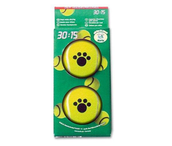 Entdecken Sie unser hochwertiges Tennisspielzeug, das bei Hunden jeden Alters äußerst beliebt ist. Dieses vielseitige Spielzeug eignet sich perfekt zum Werfen, Apportieren und für spannende Zerrspiele. Erhältlich in verschiedenen Formen wie Knochen, Boomerang, Stick oder Ball mit Seil, sorgt es für stundenlangen Spielspaß und Freude. Die Tennisballartikel aus der Serie 30:15 garantieren ein unvergessliches Spielerlebnis, während das ansprechende Pfötchenaufdruck-Design für zusätzlichen Charme sorgt. Unsere Tennisbälle im praktischen 2er Set haben einen Durchmesser von ca. 6 cm und sind in verschiedenen Größen erhältlich, sodass Sie das ideale Spielzeug für Ihren Hund finden können. Holen Sie sich jetzt das beste Tennisspielzeug für Ihren vierbeinigen Freund und genießen Sie unvergessliche Spielmomente!