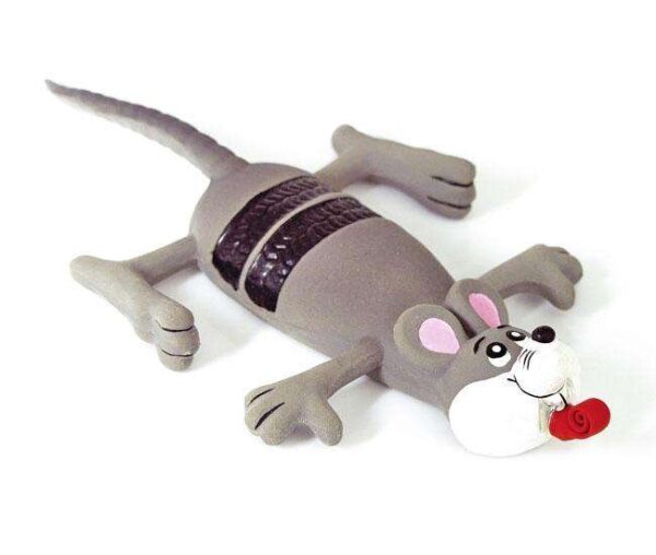 Entdecken Sie TIMMY THE MOUSE ROADY – das perfekte Spielzeug für Ihren Hund! Dieser superweiche Latex-Spielzeug mit einem integrierten Quietscher sorgt für stundenlangen Spielspaß und hält Ihren Vierbeiner aktiv und glücklich. Hergestellt aus hochwertigem, langlebigem Material, ist TIMMY besonders sanft zu den Zähnen Ihres Hundes und eignet sich ideal für ausgiebige Kauspielstunden. Dieses günstige und gleichzeitig robuste Hundespielzeug ist ein Muss für jeden Hundeliebhaber, der Wert auf Qualität und Sicherheit legt. Gönnen Sie Ihrem Haustier das Beste mit TIMMY THE MOUSE ROADY!