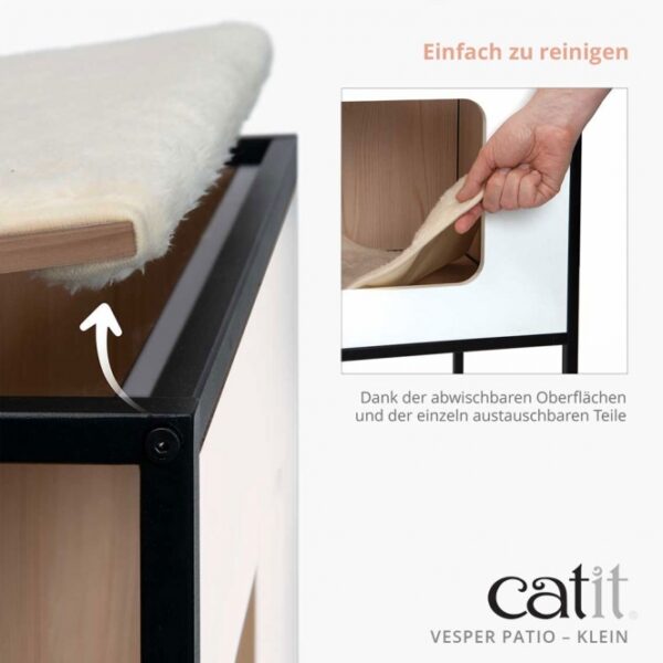 Entdecke den **stilvollen Designer-Kratzbaum mit 3 Ebenen**, der nicht nur ein elegantes Möbelstück für Katzen ist, sondern auch höchsten Komfort bietet. Dieser **hochwertige Kratzbaum** überzeugt durch sein geradliniges Design und eine gemütliche Katzenhöhle, die mit Laminatplatten in Holzoptik ausgekleidet ist. Die **Kratzmatte aus natürlichem Sisal** fördert das natürliche Kratzverhalten deiner Katze und schützt deine Möbel. Zudem sorgen ergonomische **Memory-Foam-Kissen** für ein angenehmes Liegen und Entspannen. Der Catit Vesper PATIO ist die perfekte Wahl für Katzenliebhaber, die Wert auf Qualität und Design legen. Mit einer großen, vertikalen Kratzmatte, die harmonisch in die Seitenwand integriert ist, bietet er deiner Katze mehrere Plätze, um ihre Umgebung bequem zu beobachten. Die **pflegeleichten Oberflächen** und die einzeln austauschbaren Teile machen die Reinigung einfach und unkompliziert. Mit den kompakten Maßen von ca. 42 x 42 x 80,5 cm (BxTxH) passt dieser Kratzbaum ideal in jedes Zuhause. Gönn deiner Katze das Beste – mit diesem stilvollen und funktionalen Kratzbaum wird sie sich rundum wohlfühlen!