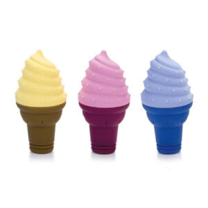An heißen Sommertagen ist das Fill-N-Freeze Hundespielzeug von Karlie Flamingo die perfekte Lösung, um Ihrem Vierbeiner eine erfrischende Abkühlung zu bieten. Füllen Sie einfach Wasser in das hochwertige Spielzeug und frieren Sie es ein. Sobald das Wasser gefroren ist, kann Ihr Hund durch Kauen auf dem Spielzeug eine angenehme Erfrischung genießen – ideal für heiße Tage! Mit einer Größe von ca. 12 cm ist es handlich und leicht zu transportieren. Bitte beachten Sie, dass die Farbwahl aufgrund der Lagerbestände nicht möglich ist. Gönnen Sie Ihrem Hund das beste Erlebnis mit diesem praktischen und günstigen Spielzeug!