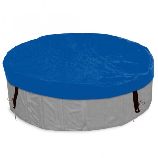Schützen Sie Ihren Hundepool effektiv vor Schmutz, Dreck und anderen Verunreinigungen mit unserem hochwertigen Poolschutz. Dieses praktische Zubehör ist speziell für den Karlie DOGGY POOL mit einem Durchmesser von 80 cm geeignet und sorgt dafür, dass Ihr Hund immer einen sauberen und einladenden Platz zum Spielen hat. Dank der im Lieferumfang enthaltenen Bodenheringe bleibt der Pool sicher an seinem Platz, selbst bei windigem Wetter. Die ansprechende Farbe Blau fügt sich harmonisch in jeden Garten ein und macht den Pool zu einem echten Hingucker. Investieren Sie in die Langlebigkeit Ihres Hundepools und genießen Sie unbeschwerte Stunden mit Ihrem Vierbeiner!