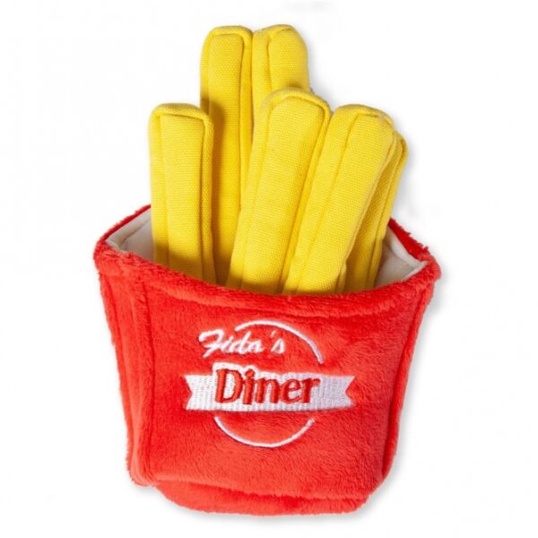 Die lustigen Plüsch Fritten sind das perfekte Spielzeug für Ihren vierbeinigen Freund! Aus hochwertigem, weichem Material gefertigt, sorgen sie für stundenlangen Spielspaß und Unterhaltung. Dank des integrierten Squeakers erzeugen diese Plüsch Fritten spannende Geräusche, die die Neugier Ihres Haustieres wecken. Mit den kompakten Maßen von ca. 18 x 13 x 5 cm sind sie ideal für kleine bis mittelgroße Hunde. Gönnen Sie Ihrem Liebling dieses günstige und qualitativ hochwertige Spielzeug für mehr Freude beim Spielen!