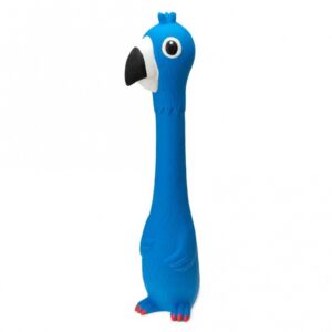 Die lustigen Latex-Dummies sind das ideale Apportierspielzeug für Hunde und bieten stundenlangen Spielspaß. Diese einzigartigen, langgezogenen Tierfiguren bestehen aus hochwertigem Latex mit einer Füllung aus Polyestervlies, die für eine hervorragende Formstabilität sorgt. Das weiche und dennoch robuste Latexmaterial ist perfekt für das Spielen und Apportieren geeignet. Ein integrierter Squeaker sorgt zusätzlich für aufregende Geräusche, die Ihren Hund noch mehr anziehen werden. Sie sind in drei verschiedenen Varianten erhältlich und haben eine Länge von 40 cm – perfekt für kleine und große Hunde. Holen Sie sich jetzt dieses hochwertige Spielzeug und bereiten Sie Ihrem Vierbeiner Freude!