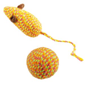 Entdecken Sie unser hochwertiges Spielzeug aus Baumwollseil, das speziell für Katzen entwickelt wurde. Mit bunten Federn und Glöckchen sorgt dieses Spielzeug für stundenlangen Spielspaß und befriedigt den natürlichen Jagdinstinkt Ihrer Katze. Es regt zur Bewegung an und fördert die Gesundheit Ihres Haustiers durch aktives Spielen. Die kompakten Maße von 17,5 x 3,5 x 4,5 cm machen es ideal für jede Spielumgebung. Gönnen Sie Ihrer Katze dieses unterhaltsame und langlebige Spielzeug, das sowohl für Spaß als auch für Fitness sorgt!