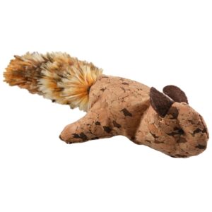 Entdecken Sie unser hochwertiges Korkspielzeug für Katzen, das speziell entwickelt wurde, um den Jagdinstinkt Ihrer Katze zu befriedigen. Aus umweltfreundlichem Kork gefertigt, bietet dieses Spielzeug mit seinem weichen Plüsch-Schwanz und der natürlichen Katzenminze auf der Innenseite ein unwiderstehliches Spielerlebnis. Die Maße von 17 x 8 x 4 cm machen es ideal für kleine Pfoten und fördern gleichzeitig die Bewegung und Aktivität Ihrer Katze. Gönnen Sie Ihrem Haustier stundenlangen Spielspaß mit diesem attraktiven und nachhaltigen Spielzeug, das sowohl für das Wohlbefinden Ihrer Katze als auch für die Umwelt sorgt!