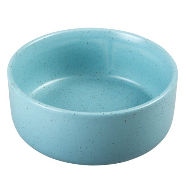 Dieser elegante Keramikartikel in der trendigen Farbe türkis vereint hohe Qualität und modernes Design. Mit robusten 5 mm breiten Rändern ist er nicht nur hygienisch, sondern auch äußerst praktisch. Das matte Finish verleiht ihm einen zeitgemäßen Look, der in jede Küche passt. Zudem ist er spülmaschinenfest, was die Reinigung zum Kinderspiel macht. Dank seines schweren Gewichts bleibt er stabil und verhindert ein Rutschen oder Verrutschen während der Nutzung. Die kompakten Maße von 15,5 x 15,5 x 6,5 cm machen ihn perfekt für jeden Einsatz. Investieren Sie in diesen stilvollen und funktionalen Keramikartikel für Ihr Zuhause!