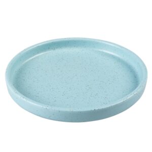 Diese hochwertige Futterschüssel aus robuster Keramik ist die ideale Wahl für Hunde und Katzen. Mit einem Fassungsvermögen von 150 ml und kompakten Maßen von 16,2 x 16,2 x 2,5 cm bietet sie ausreichend Platz für Futter und Wasser. Die 5 mm breiten Ränder sorgen für eine hohe Stabilität und verhindern ein Umkippen. Dank des zeitgemäßen Designs mit mattem Finish fügt sich die Schüssel harmonisch in jede Wohnumgebung ein und ist gleichzeitig hygienisch und pflegeleicht. Sie ist spülmaschinenfest, was die Reinigung zum Kinderspiel macht. Investieren Sie in diese praktische und stilvolle Futterschüssel, die sowohl für kleine als auch für große Tiere geeignet ist!